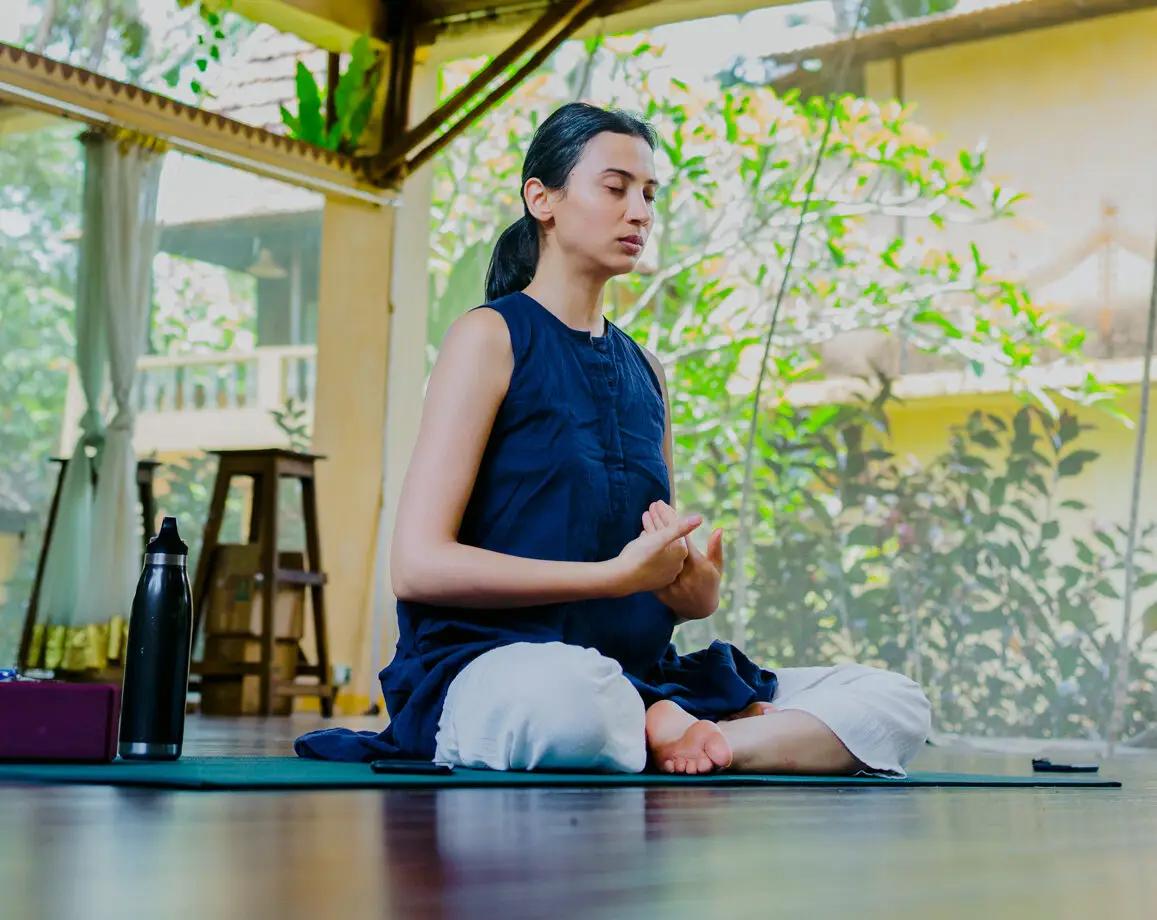 Diksha-Lalwani-Yoga-Meditation-7